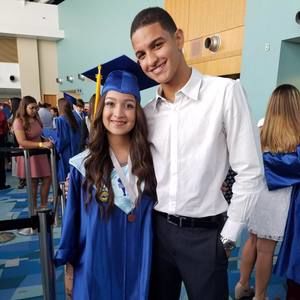 Meet your Posher, Camila